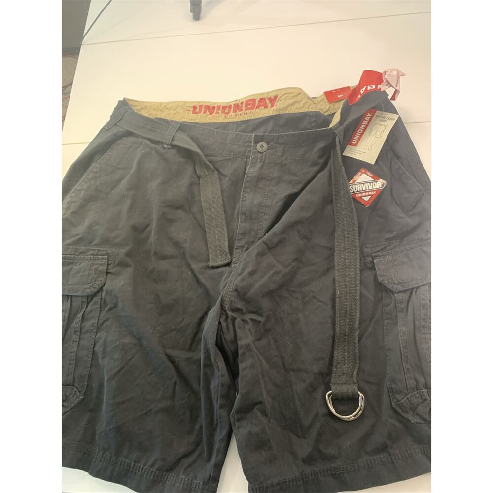 Union Bay Vintage Cargo Shorts Size 50 Mens Black With Belt